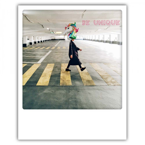 Բացիկ - be unique