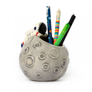 Desk Friends - Space