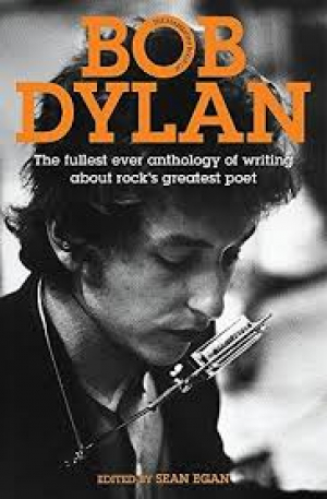 Bob Dylan: Mammoth Book of Bob Dylan